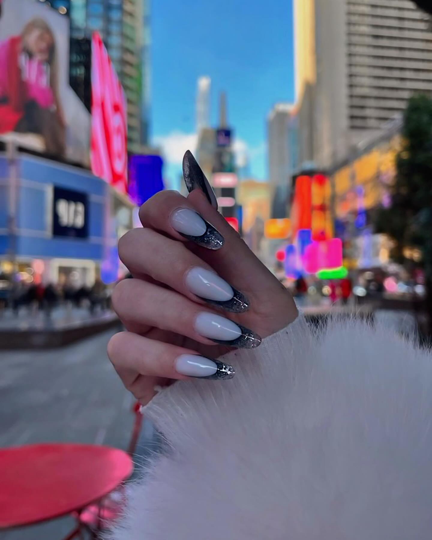 Ricostruzione unghie Bergamo